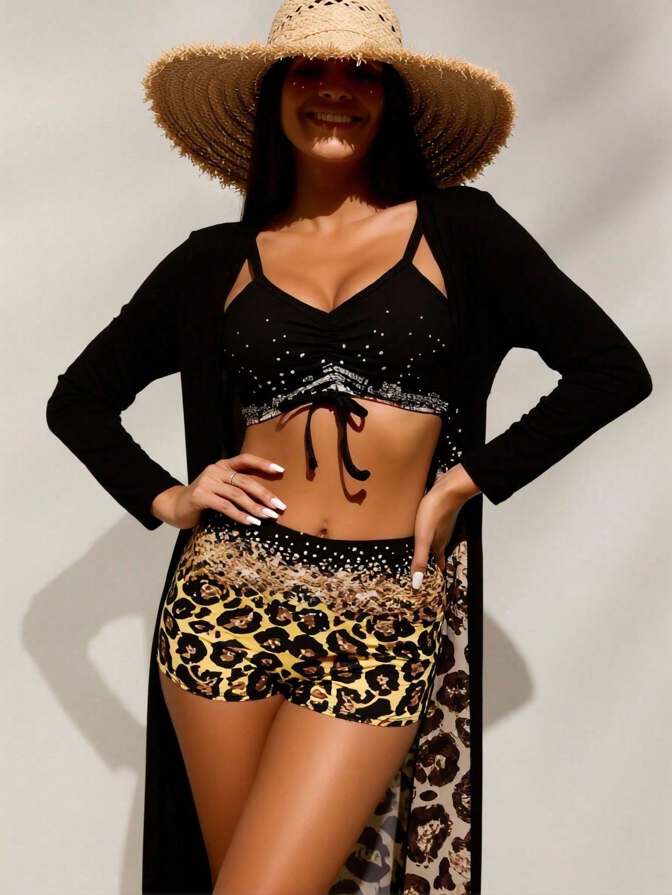 Women's Black Rhinestone Bikin - Shorts 评论和价格